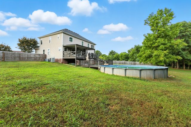 1512 Big Sam Ct, Clarksville, TN 37042