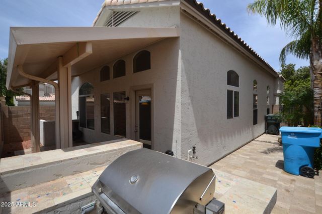 4927 W WAHALLA Lane, Glendale, AZ 85308