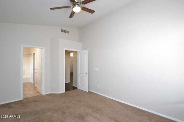 4927 W WAHALLA Lane, Glendale, AZ 85308