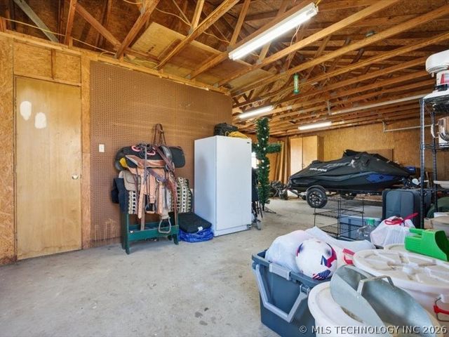 32766 E 161st Street S, Coweta, OK 74429