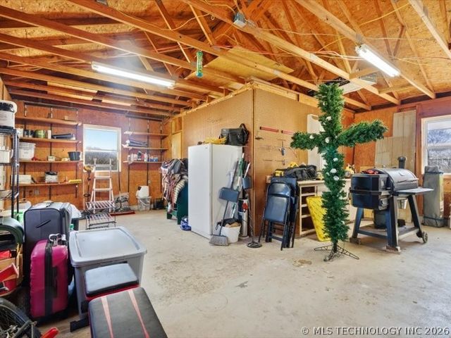 32766 E 161st Street S, Coweta, OK 74429