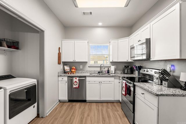 1510 Silver Falls, Conway, AR 72032