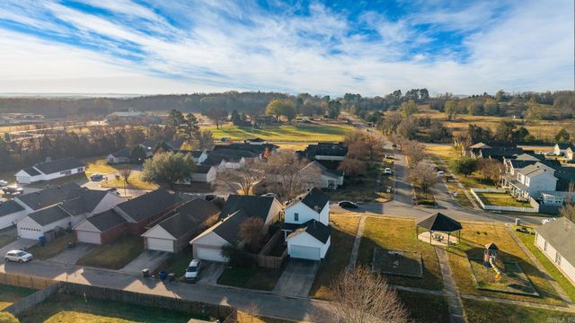 1510 Silver Falls, Conway, AR 72032