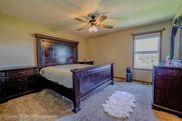 8453 Crooked Bend Road, Machesney Park, IL 61115