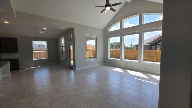 2116 Palmera Ridge BLVD, Leander, TX 78641