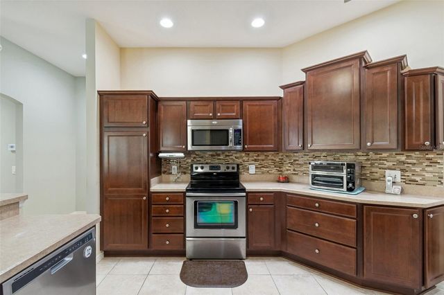 650 BRADFORD LOOP, The Villages, FL 32163