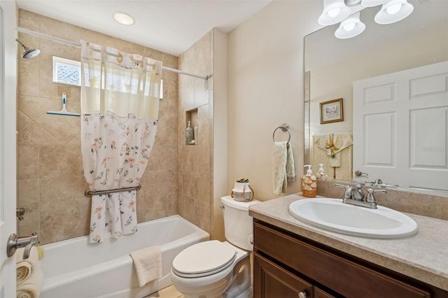 650 BRADFORD LOOP, The Villages, FL 32163