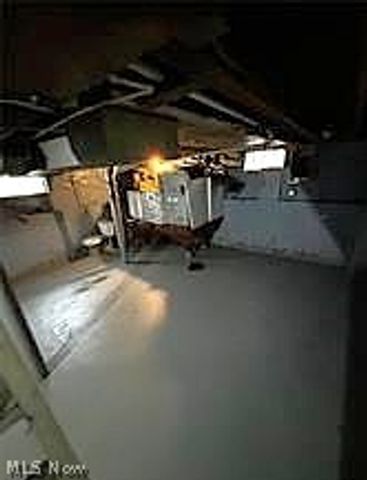 3707 Newark Avenue, Cleveland, OH 44109