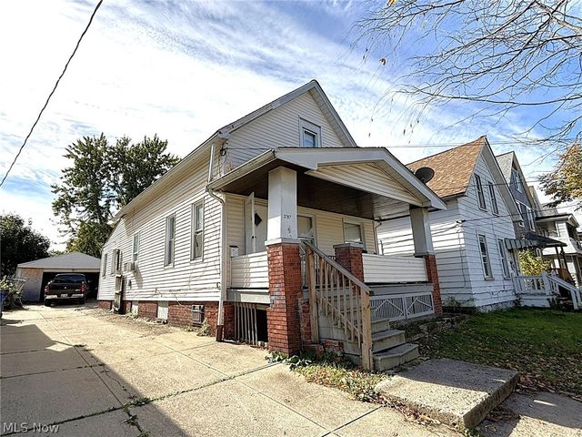 3707 Newark Avenue, Cleveland, OH 44109