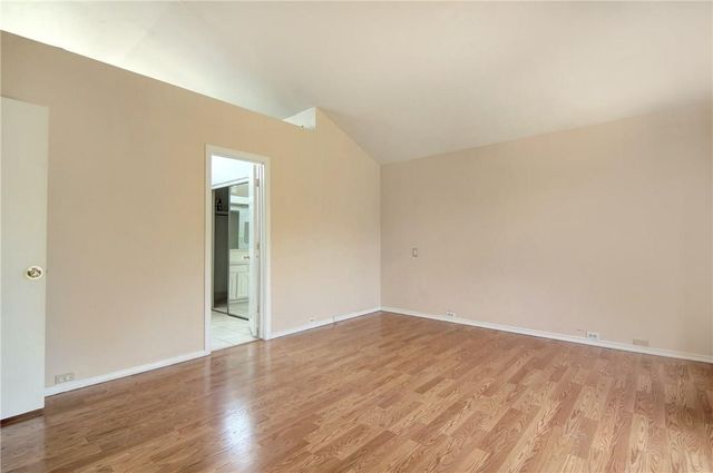 5801 Smoke Glass Trail, Dallas, TX 75252
