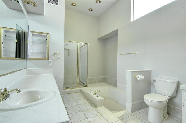 5801 Smoke Glass Trail, Dallas, TX 75252