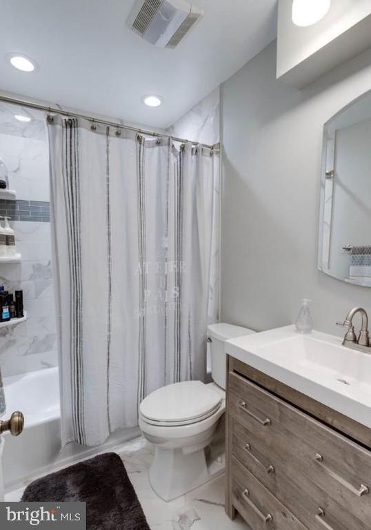 11330 EDENDERRY DR, Fairfax, VA 22030