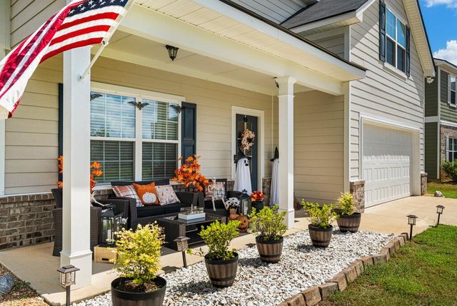 23 Gregory Place, Smiths Station, AL 36877