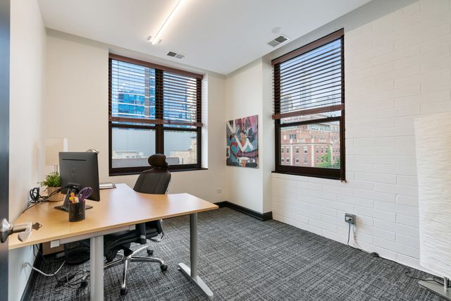 742 N LaSalle Street 5, Chicago, IL 60654