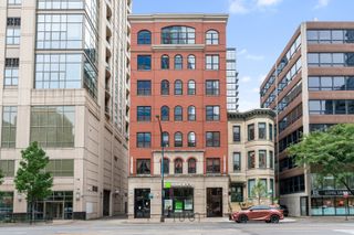 742 N LaSalle Street 5, Chicago, IL 60654