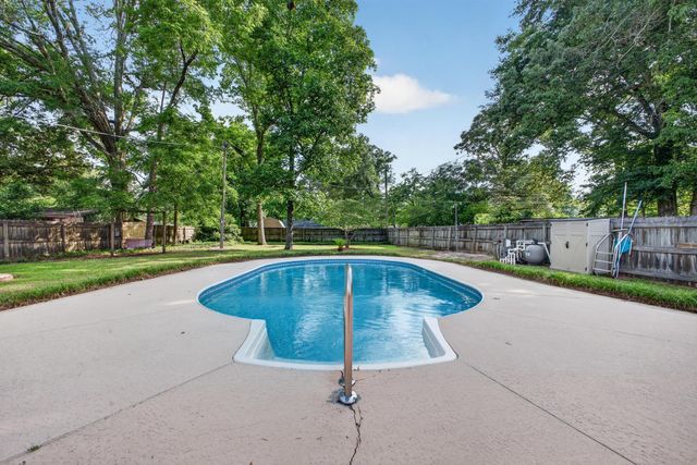 23 Coker Drive, Aiken, SC 29803
