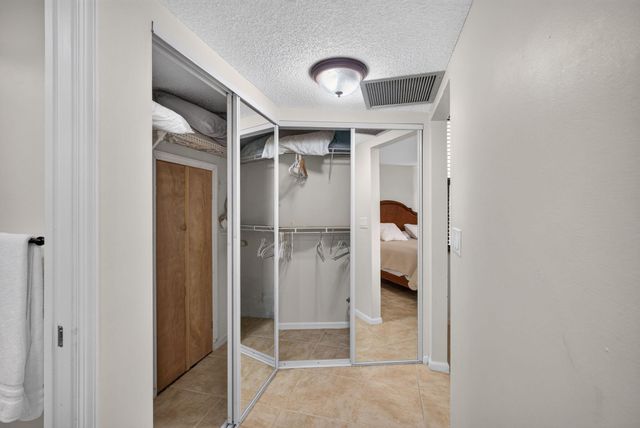 2800 N OCEAN Drive B-4A, Singer Island, FL 33404