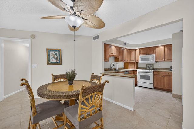 2800 N OCEAN Drive B-4A, Singer Island, FL 33404