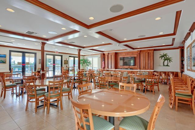 2800 N OCEAN Drive B-4A, Singer Island, FL 33404
