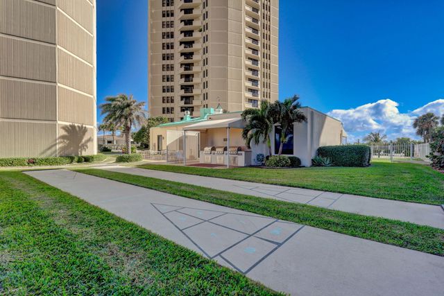 2800 N OCEAN Drive B-4A, Singer Island, FL 33404