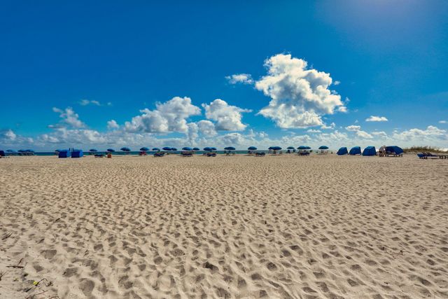 2800 N OCEAN Drive B-4A, Singer Island, FL 33404
