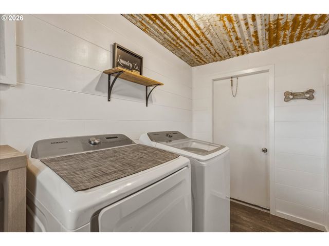 131 NIBLETT Way, Longview, WA 98632
