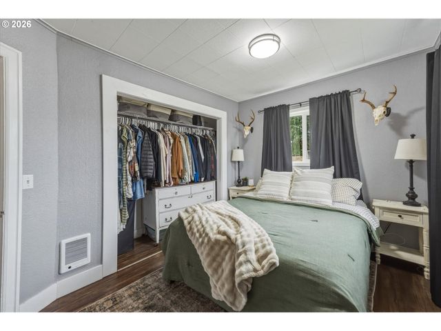131 NIBLETT Way, Longview, WA 98632