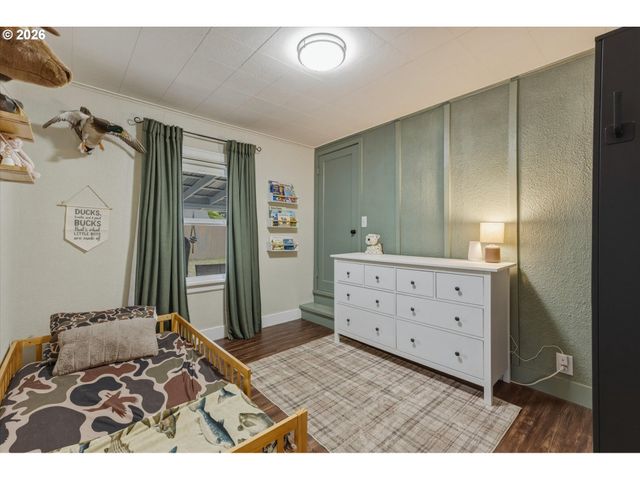 131 NIBLETT Way, Longview, WA 98632