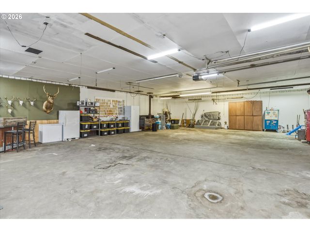131 NIBLETT Way, Longview, WA 98632