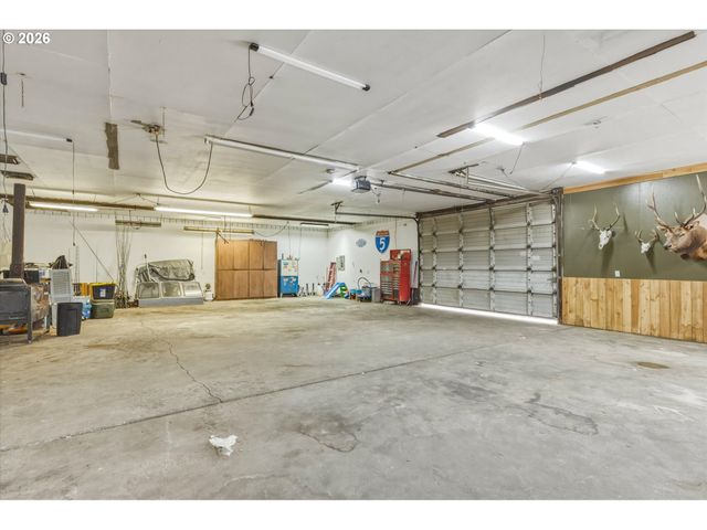 131 NIBLETT Way, Longview, WA 98632