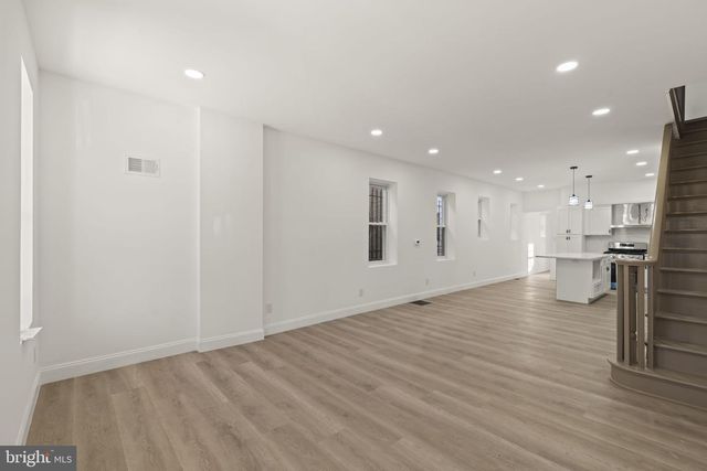 1314 ATLANTIC AVE, Camden, NJ 08104