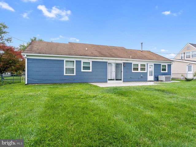 72 NEW CASTLE LN, Willingboro, NJ 08046