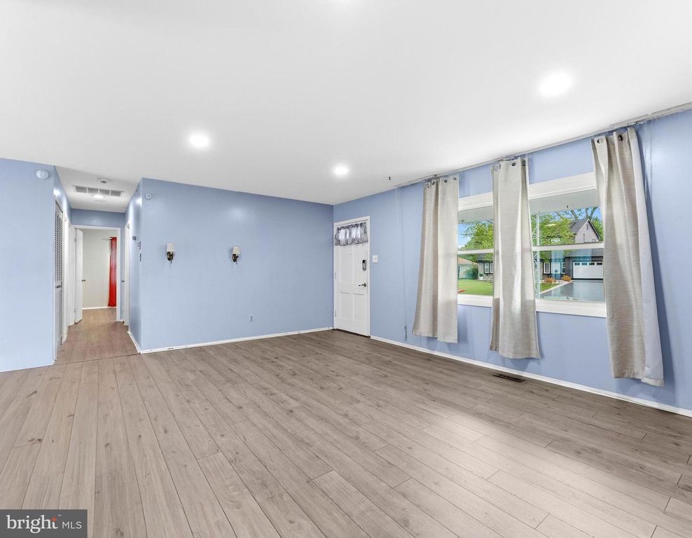 72 NEW CASTLE LN, WILLINGBORO, NJ 08046 — photo 5