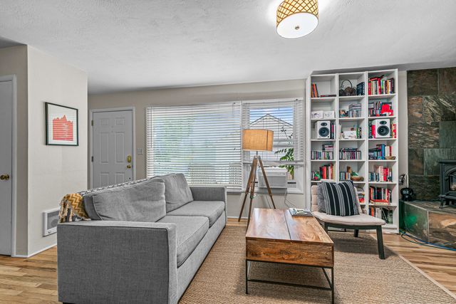 500 Allison Street, Ashland, OR 97520