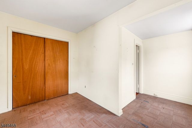 14 High St, Andover Boro, NJ 07821
