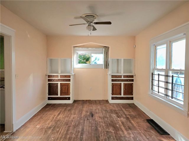 9112 Parmelee Avenue, Cleveland, OH 44108