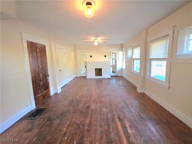 9112 Parmelee Avenue, Cleveland, OH 44108