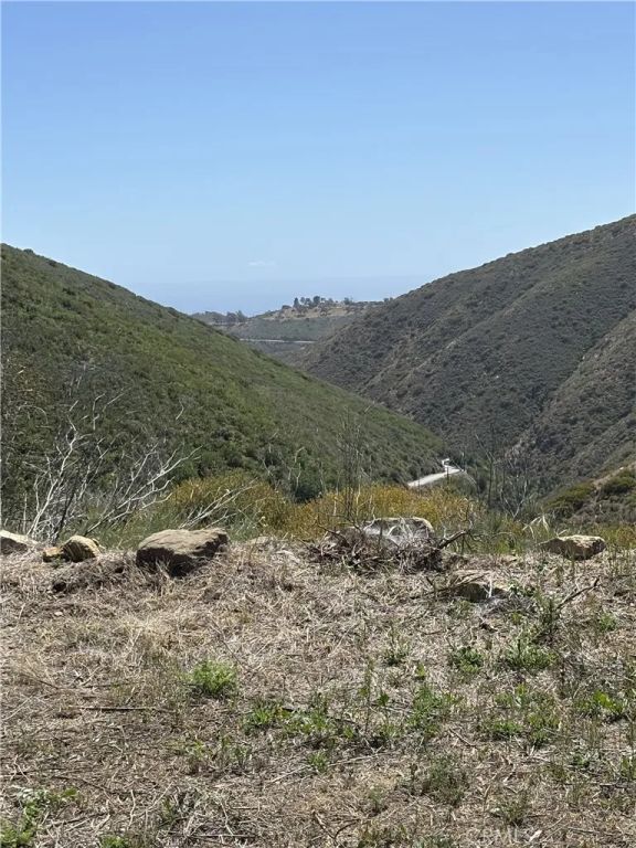 12110 Yellow Hill, Malibu, CA 90265