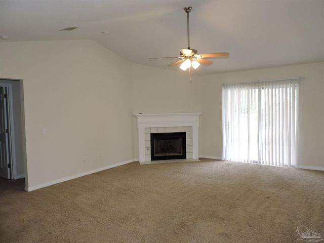 2052 Southwind Cir, Pensacola, FL 32506