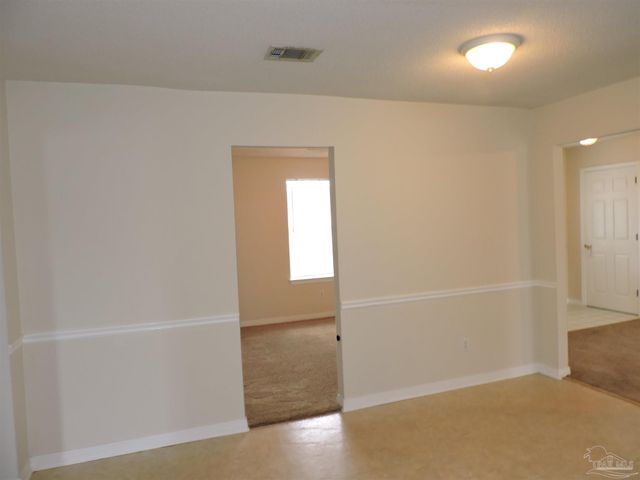 2052 Southwind Cir, Pensacola, FL 32506