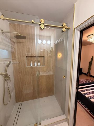 920 SW 50th Avenue, Plantation, FL 33317