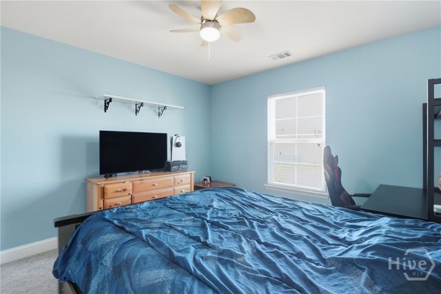 195 Sailmaker Lane, Richmond Hill, GA 31324