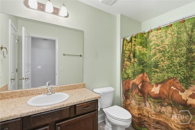 195 Sailmaker Lane, Richmond Hill, GA 31324