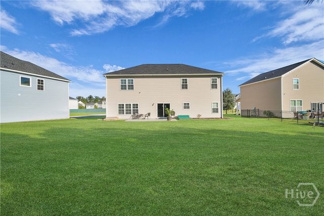 195 Sailmaker Lane, Richmond Hill, GA 31324