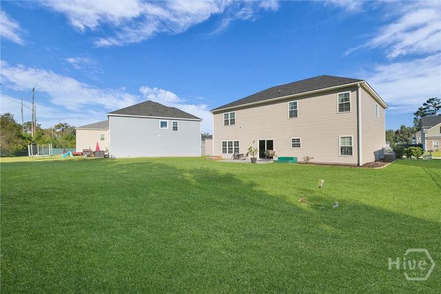 195 Sailmaker Lane, Richmond Hill, GA 31324