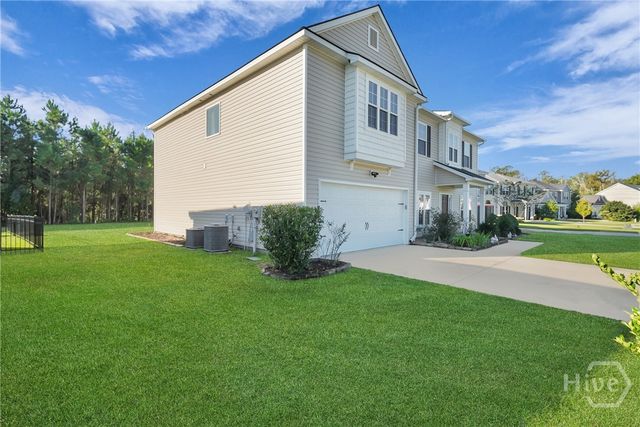 195 Sailmaker Lane, Richmond Hill, GA 31324