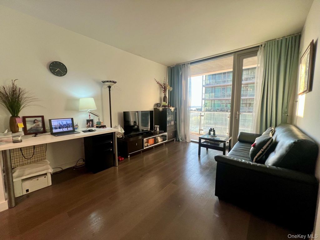 13103 40th Road 11K, Flushing, NY 11354 — photo 3