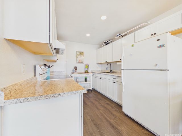 91-1079 Oaniani Street 11B, Kapolei, HI 96707