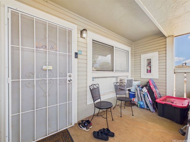 91-1079 Oaniani Street 11B, Kapolei, HI 96707