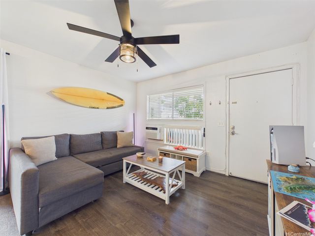 91-1079 Oaniani Street 11B, Kapolei, HI 96707